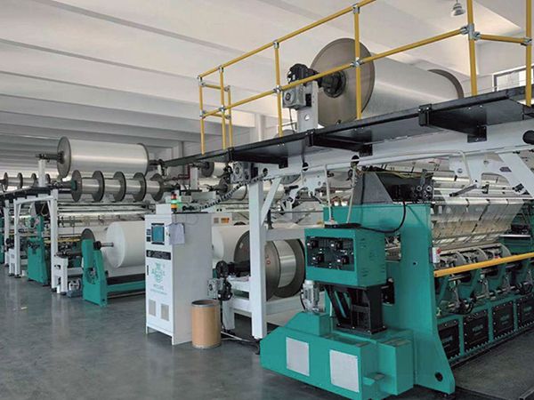 GE585 Ultra Kalın Spacer Kumaş Çözgü Örgü Makinası